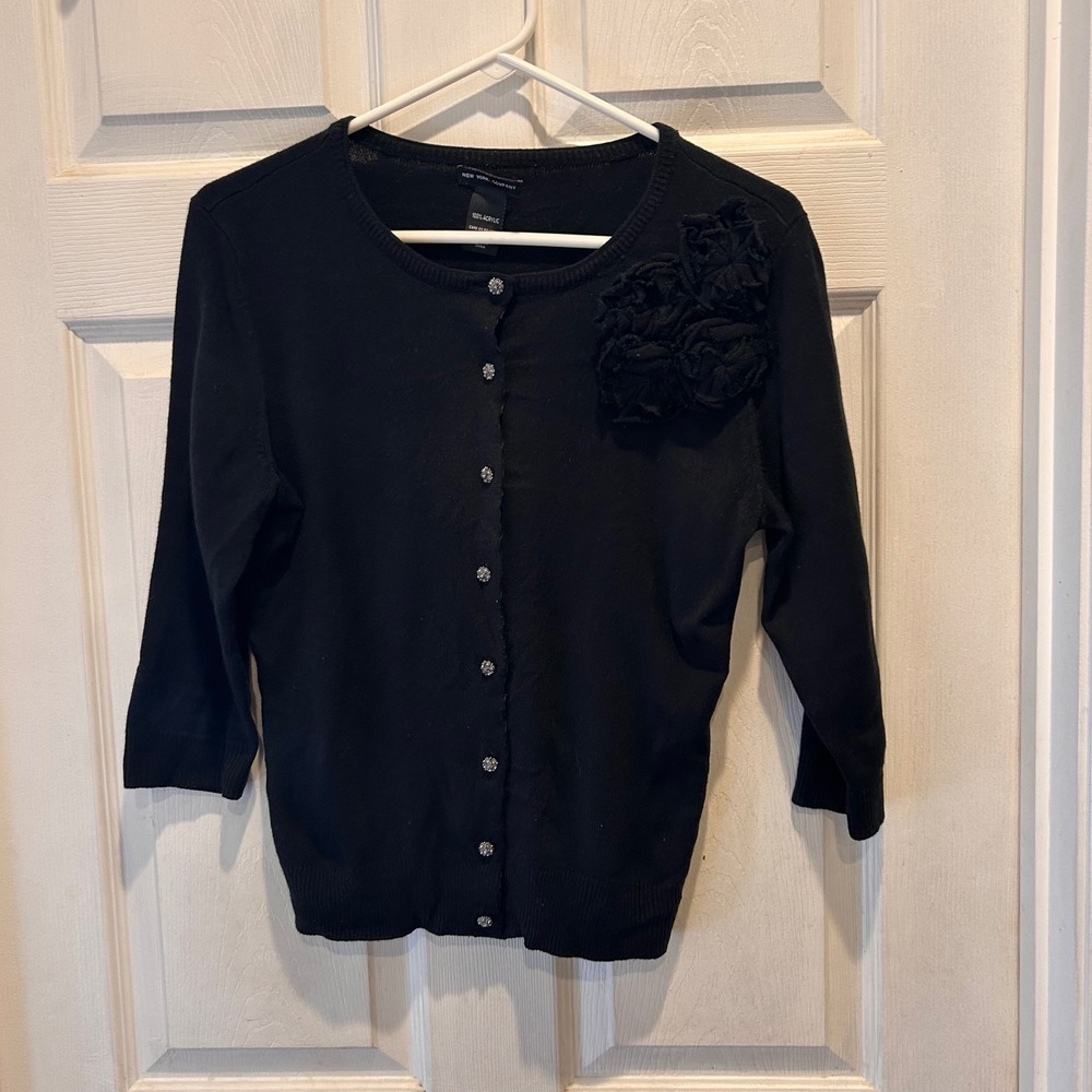 New York & Company Black Cardigan L 3/4 Sleeve Rosette‎ Rhinestone Buttons Mod